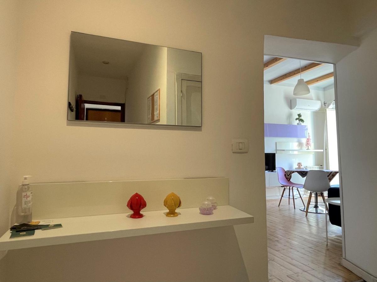 2 Apartments - Akragas Home 1 & 2 On Via Atenea City Center With View Agrigento Kültér fotó