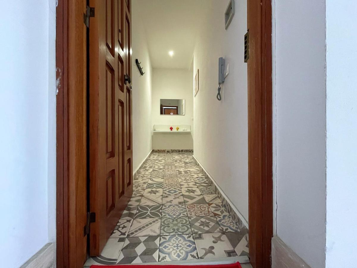 2 Apartments - Akragas Home 1 & 2 On Via Atenea City Center With View Agrigento Kültér fotó
